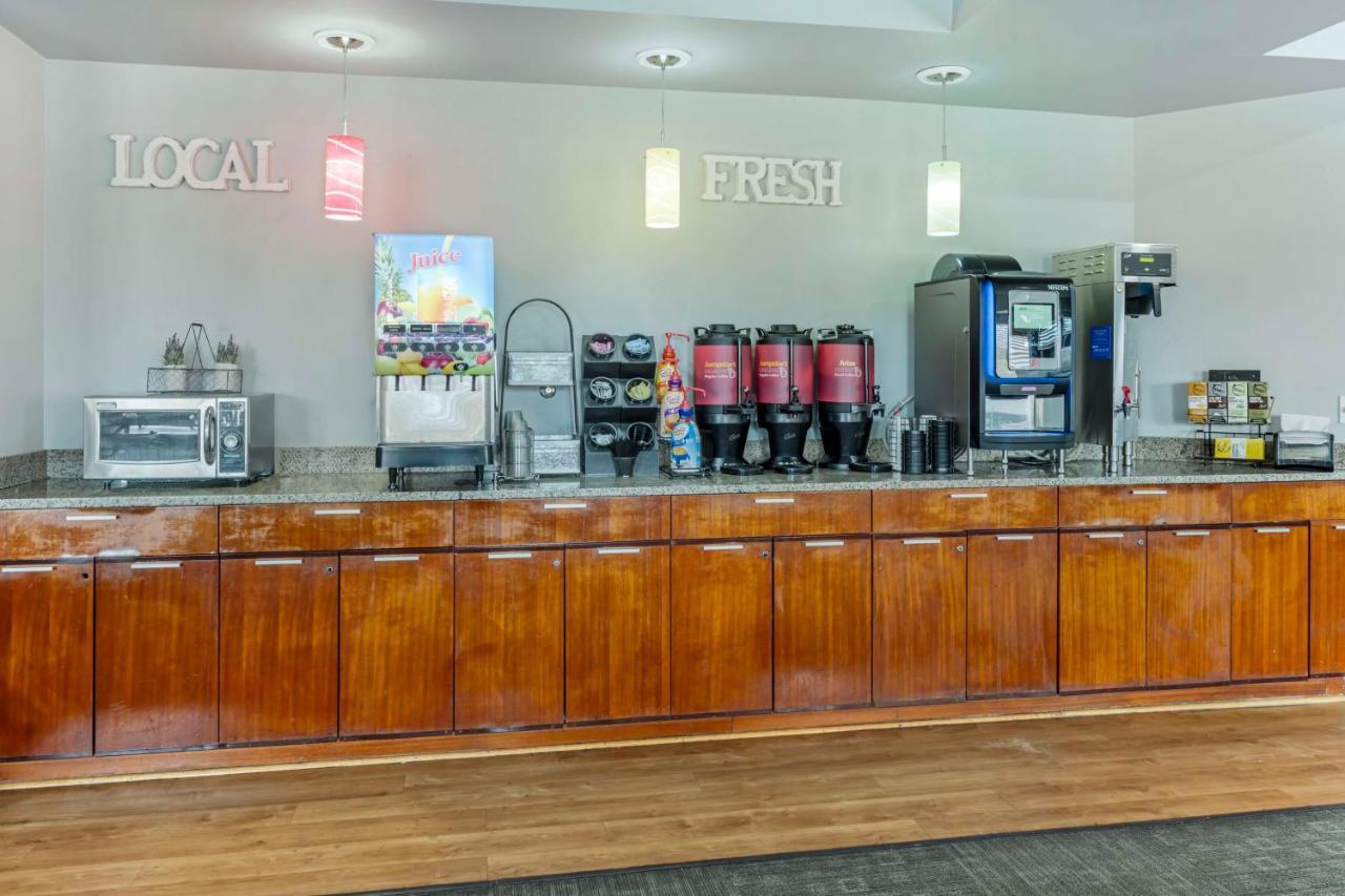 Best Western Plus Peppertree Inn At Omak Exterior foto